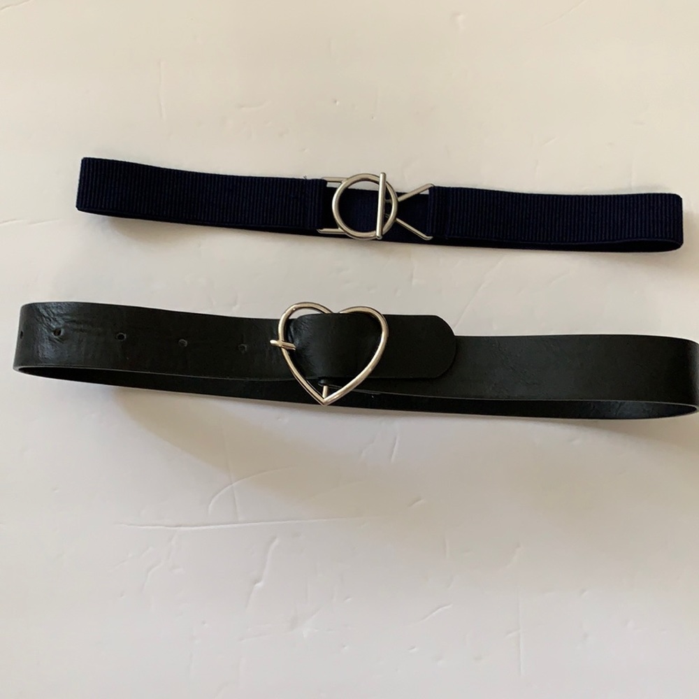 Lot of 2 belts black brandy Melville blue stretch Excellent Condition